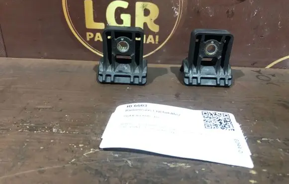 Opel Astra J Radiator mount bracket 13250318