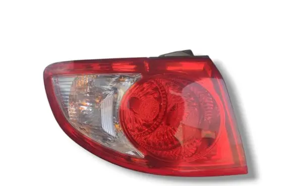 Hyundai Santa Fe Rear/tail lights 92401-2B000