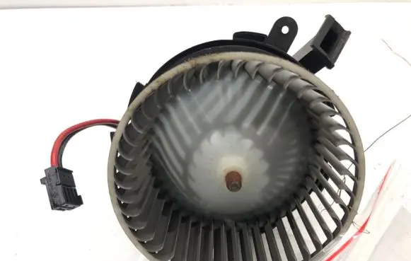 Audi A5 8T 8F Heater fan/blower 