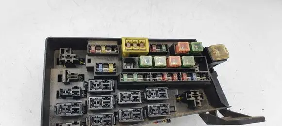 Mitsubishi Space Star Fuse module NOCODE