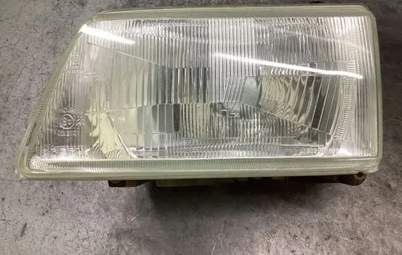 Opel Frontera A Headlight/headlamp 0301025351 91142085 1305621507