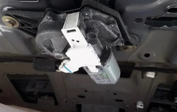 Renault Scenic II - Grand scenic II Rear window wiper motor 53018912 8200153458-B