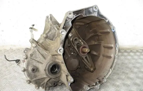 BMW X1 F48 F49 Manual 6 speed gearbox 8635912