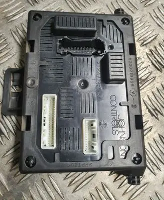 Renault Modus Comfort/convenience module 8200497362 BCML2CR