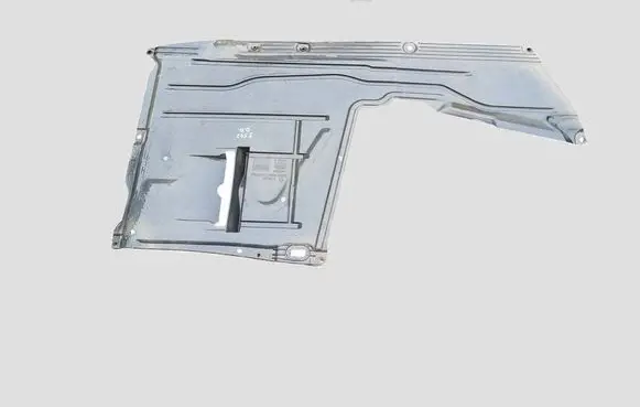 BMW 1 F20 F21 Center/middle under tray cover 7241829 51164310