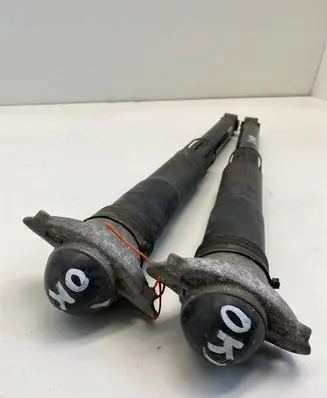 Skoda Octavia Mk3 (5E) Rear shock absorber/damper 5Q0512013FE