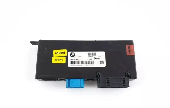 BMW 5 F10 F11 Gateway control module 9267515 61359267515
