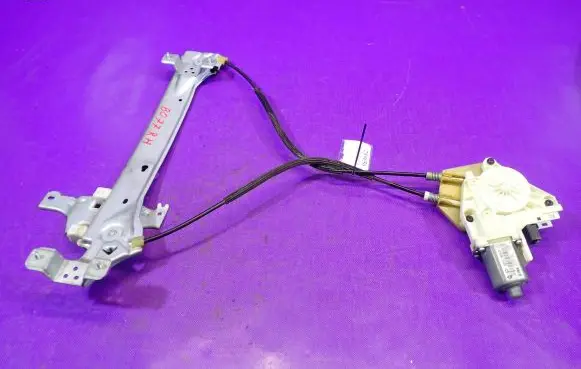 Renault Fluence Rear door window regulator with motor 827310013R
