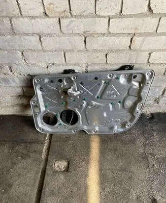 Front door window regulator with motor