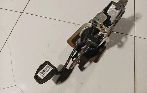 Brake pedal