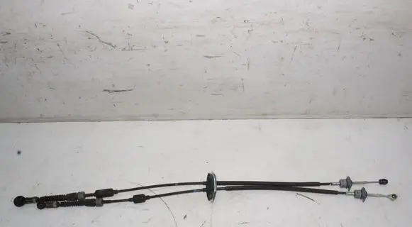 KIA Sportage Gear shift cable linkage 