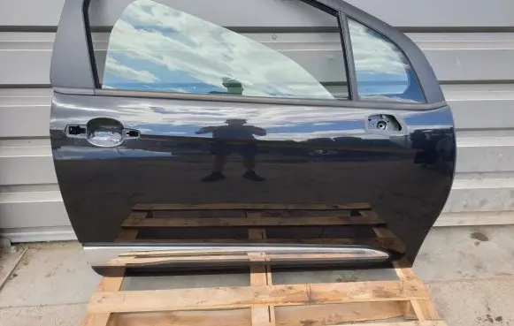 Citroen DS3 Front door