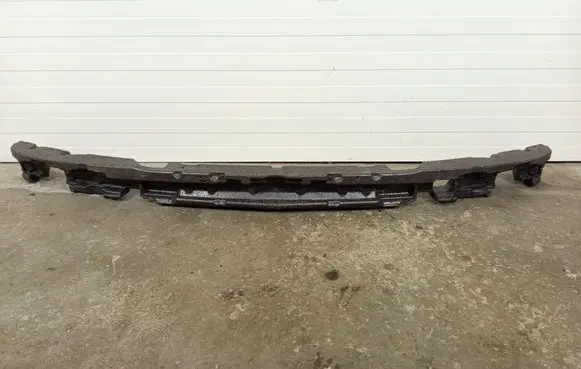 Mercedes-Benz C W204 Front bumper foam support bar A2048852337