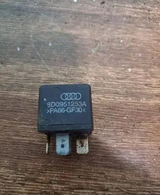 Audi A6 S6 C6 4F Other relay 8D0951253A