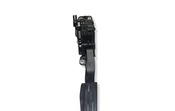 Renault Twingo II Accelerator throttle pedal 8200426241E 8200426241