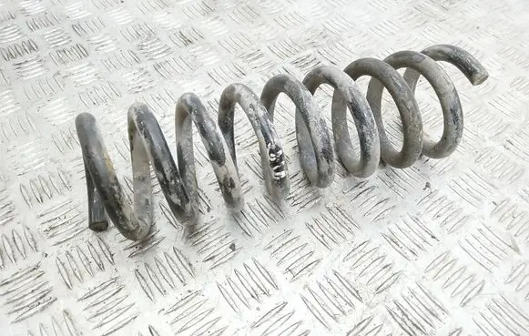 Mercedes-Benz C W203 Rear coil spring 