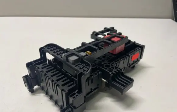 Mercedes-Benz GLE W167 Fuse module A1679063103