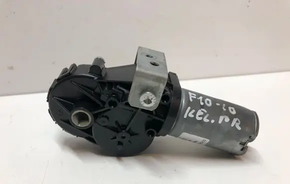 BMW 5 F10 F11 Seat adjustment motor 0390204007 4470776 916875