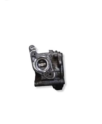 Volkswagen PASSAT CC Vacuum pump 06J145100F