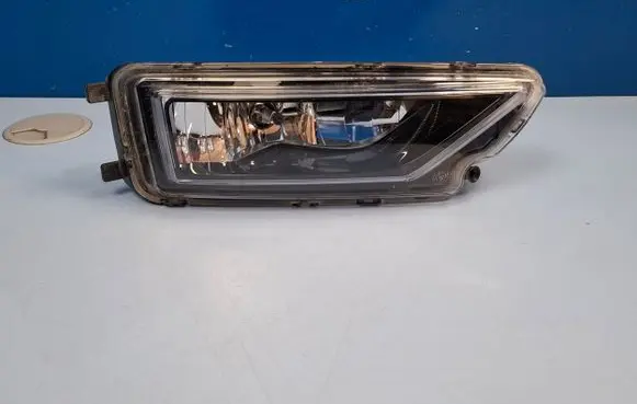 Volkswagen Amarok Front fog light 2H6941700B 1ND01275512