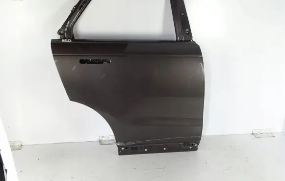 Land Rover Range Rover L460 Type LK Rear door