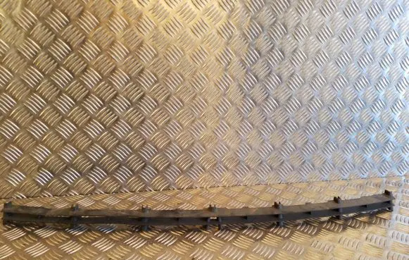 Opel Astra G Front bumper lower grill