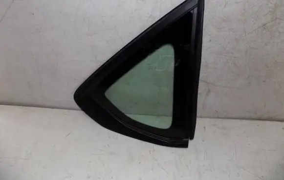 Mazda CX-60 Rear side window