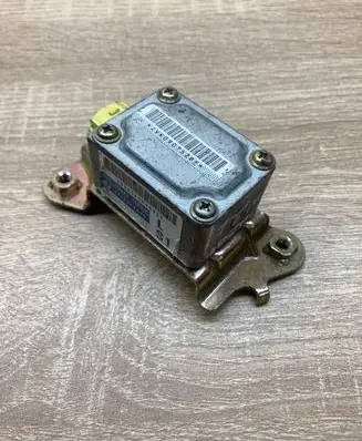 Subaru Forester SF Airbag deployment crash/impact sensor 2523000540 98235FC030