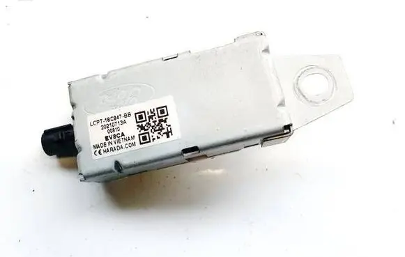 Ford Kuga III Antenna control unit LCPT18C847BB