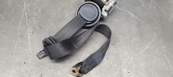Audi A6 C7 Rear seatbelt 566207101