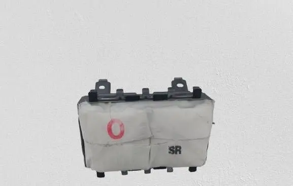 Toyota RAV 4 (XA30) Passenger airbag M01406608P4B