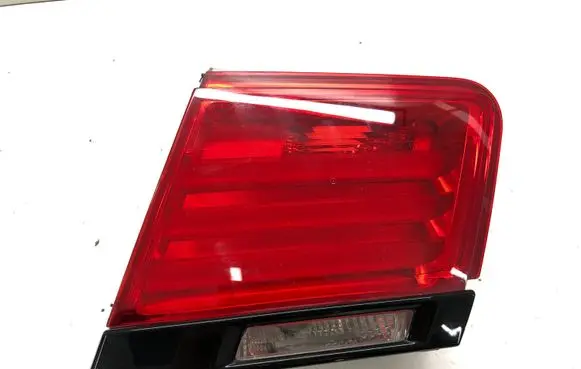 BMW 7 F01 F02 F03 F04 Tailgate rear/tail lights 7182206