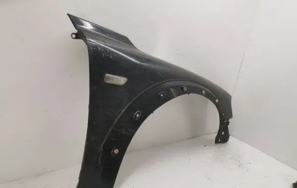 Volvo XC70 Fender