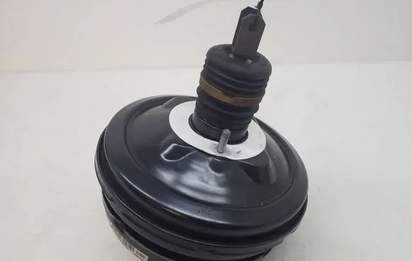 Mercedes-Benz CLS C219 Brake booster A2114300930