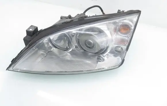 Ford Mondeo Mk III Headlight/headlamp 1S7113006UF