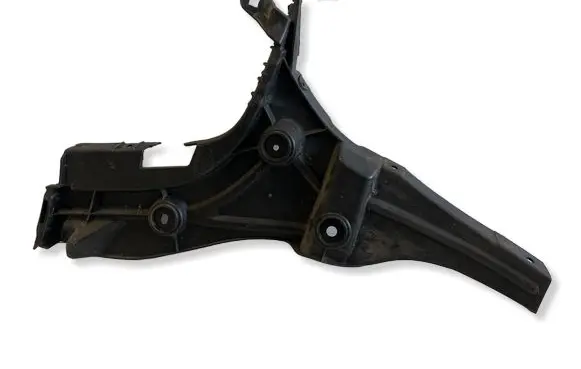 Audi A3 S3 8V Rear bumper mounting bracket 8V4807377A