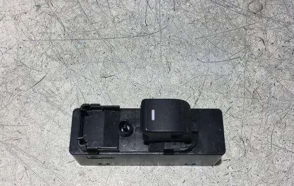 Mazda CX-5 Electric window control switch KD4766380
