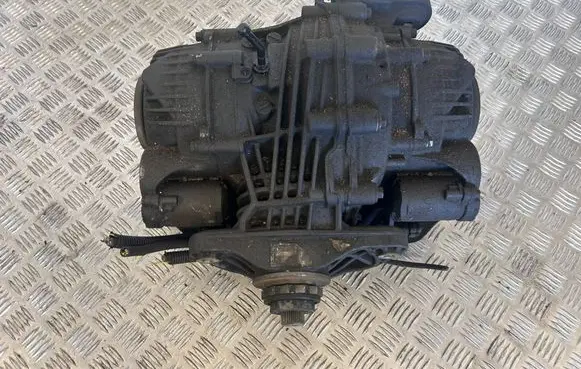 BMW X5M E70 Rear differential 7597990