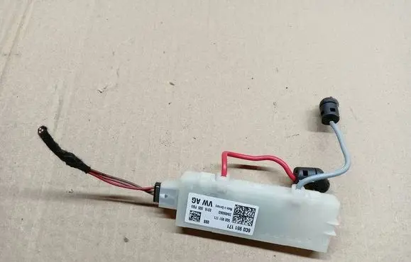 Seat Ibiza IV (6J,6P) Alarm movement detector/sensor 6C0951171 5Q0951171 28466063