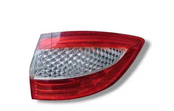 Ford Mondeo MK IV Rear/tail lights 7S71-13404-B