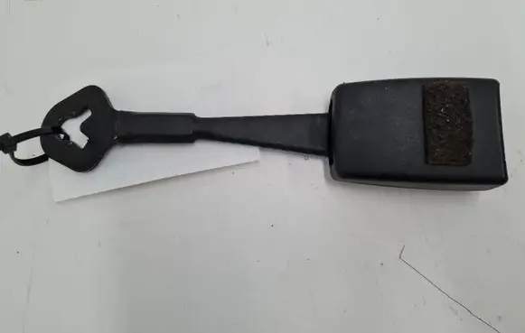 Audi A4 S4 B7 8E 8H Front seatbelt buckle 8E0857755C