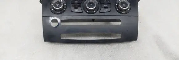 BMW 5 E60 E61 Climate control unit 9122398