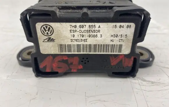 Volkswagen Touran I ESP (stability program) switch 7H0907655A