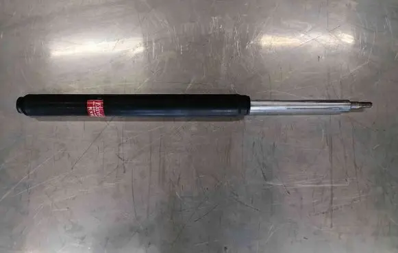 BMW 5 E34 Front shock absorber/damper 31321092284 365069 KYB365069