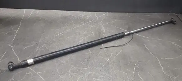 Suzuki Swift II Tailgate strut 