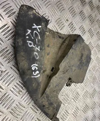 Front bumper skid plate/under tray