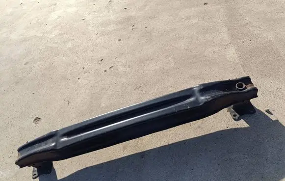 Rear beam