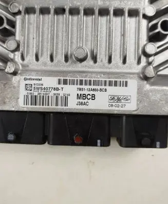 Ford Focus Engine control unit/module 7M51-12A650-BCB 5WS4077B-T