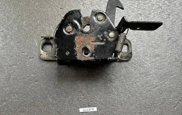 Nissan Patrol 160 Tie down hook / loop 65601C7160