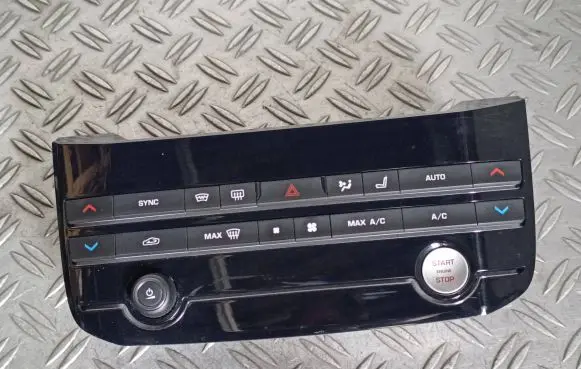 Jaguar F-Pace Climate control unit KX6318C858HB 18091410185X